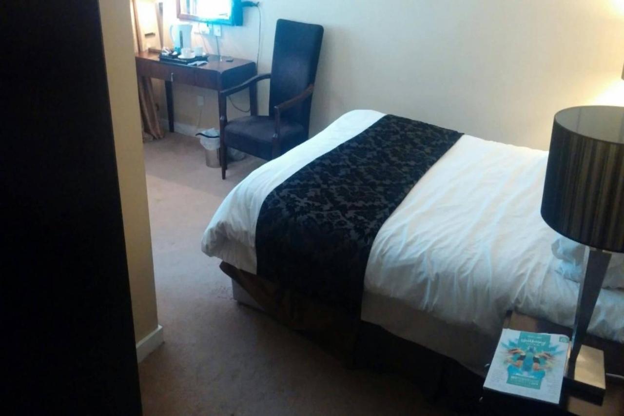 Oyo Clayton Lodge Newcastle-under-Lyme Dış mekan fotoğraf