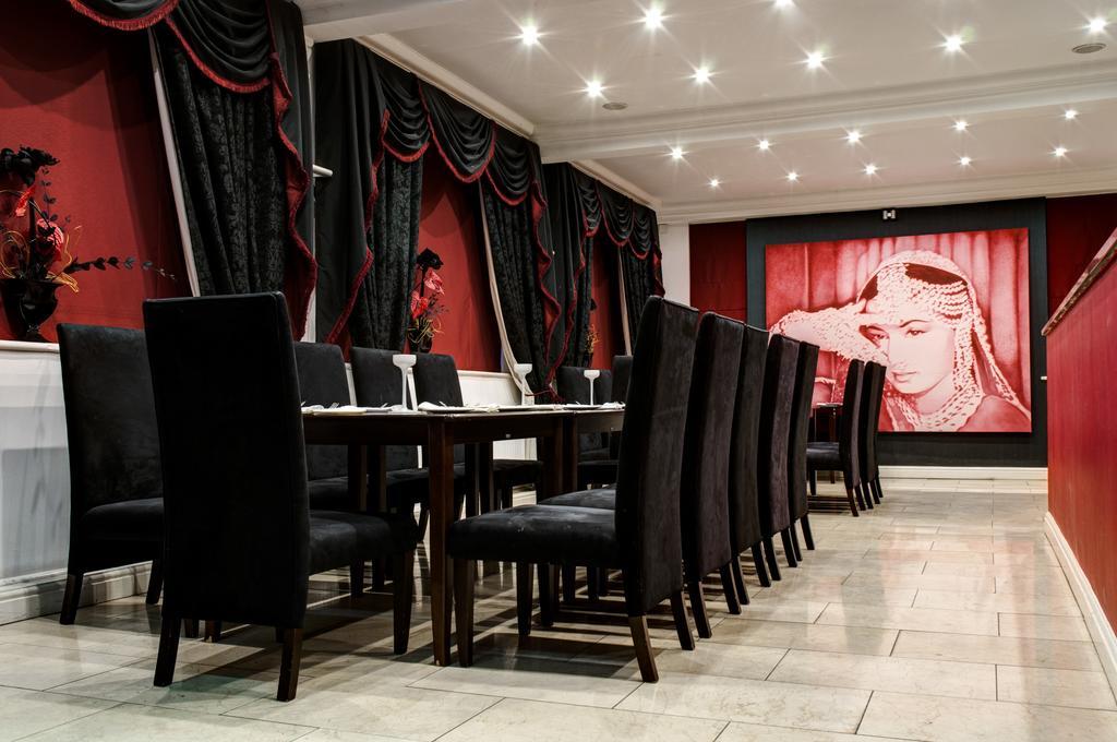 Oyo Clayton Lodge Newcastle-under-Lyme Dış mekan fotoğraf