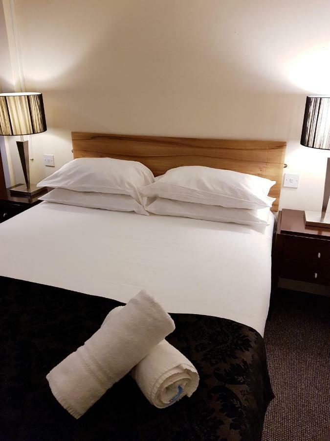 Oyo Clayton Lodge Newcastle-under-Lyme Dış mekan fotoğraf