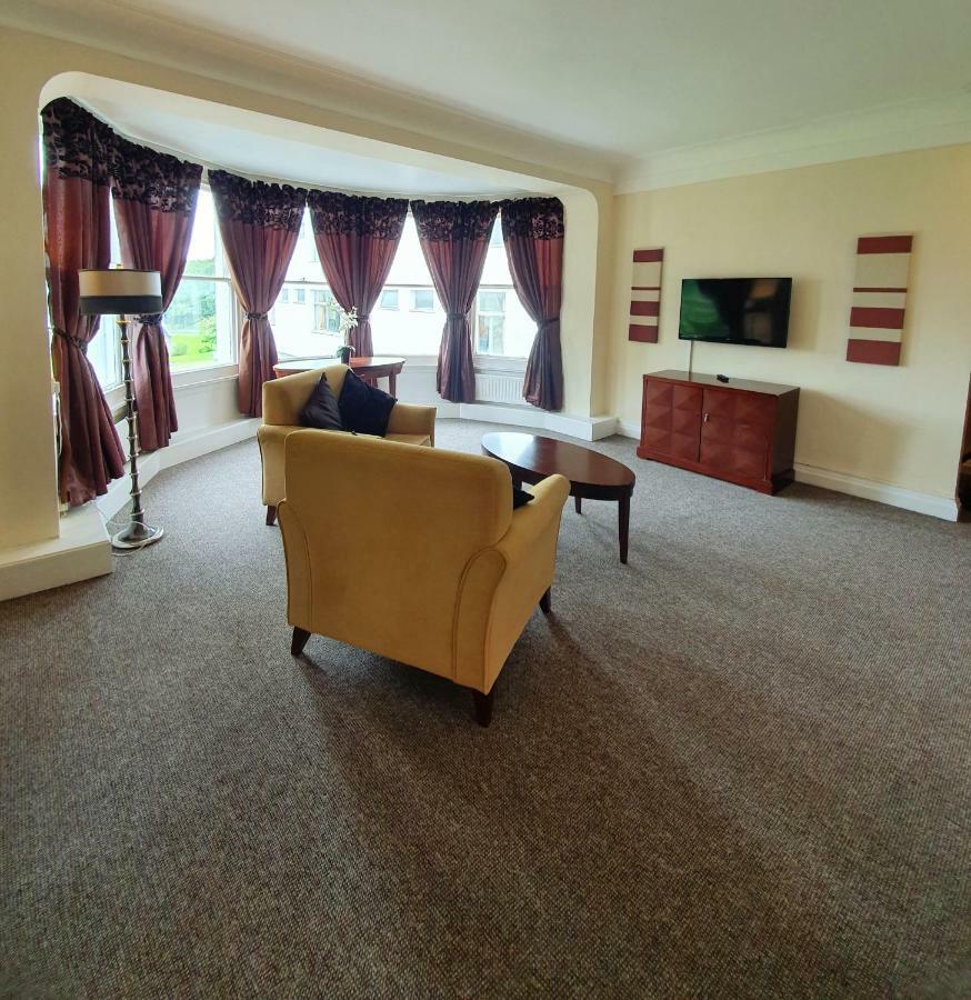 Oyo Clayton Lodge Newcastle-under-Lyme Dış mekan fotoğraf